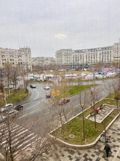 Garsonieră de închiriat – Rond Piața Alba Iulia, București (vedere stradală) - 6