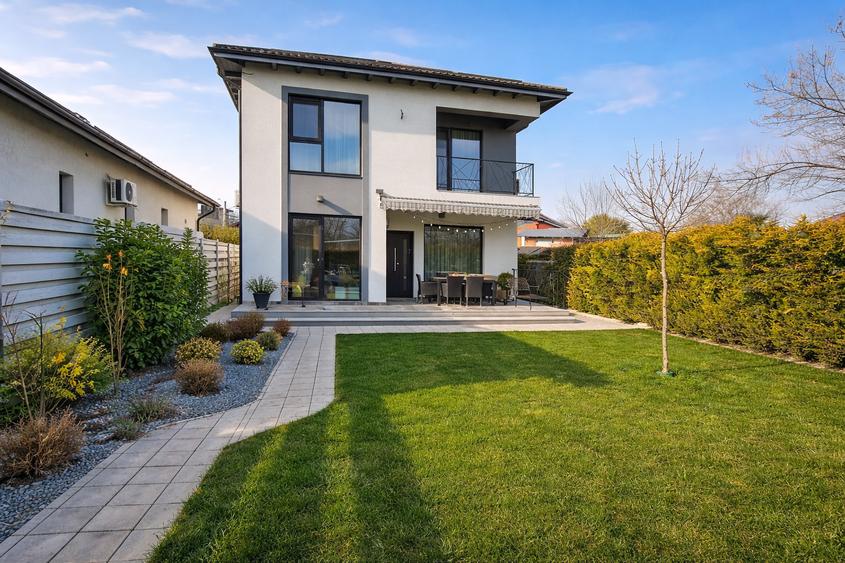 Casă 4 camere | Ultra-central | 320 mp teren | Mobilată lux - 1