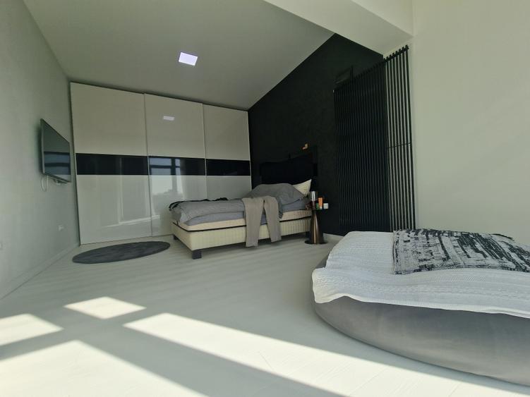 Mamaia Nord - 3 camere, 3 gr sanitare-100mp, mobilat-utilat complet nou - 30