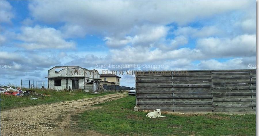 Teren de vanzare in Lazu, Cartierul Nou - 400 mp