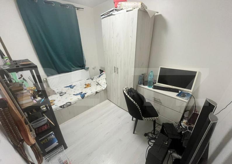 Apartament de vanzare, cu 3 camere, 50,67 mp, zona M11 - 10