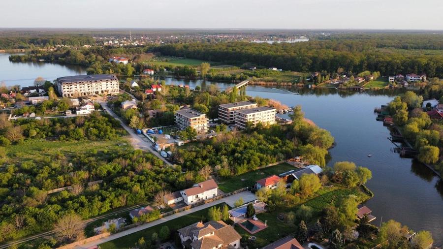 OCAZIE VANZARE TEREN CU DESCHIDERE LA LAC - 4
