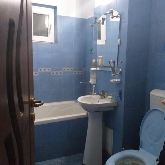 Vând apartament  2 camere - 10