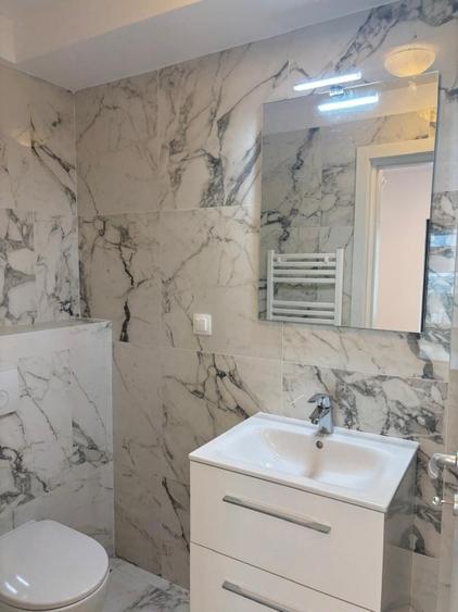 Ap 2 cam cu vedere lateral Nord la mare, et 1, DeSilva Casa Del Mar 144.000 Euro - 4