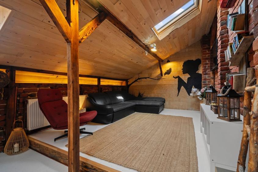 Casă boemă restaurată – ideală pentru locuire sau Airbnb - 8