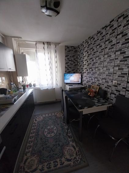 Apartament de vanzare - 1