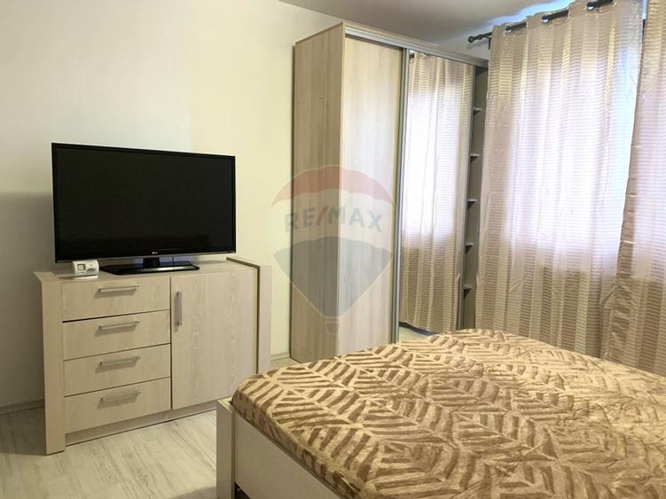 Apartament cu 2 camere de inchiriat in Sunrise Residence S6 - 10