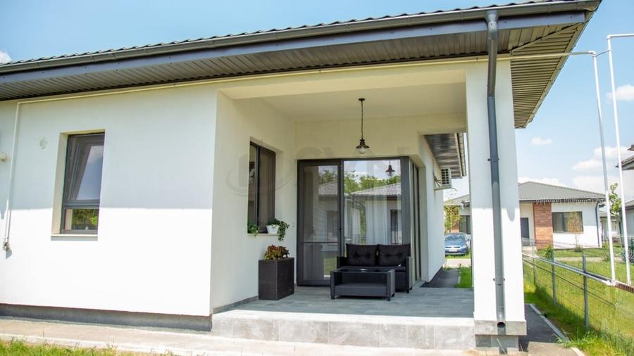 REV2003524 Vila in complex pe un singur nivel - 10