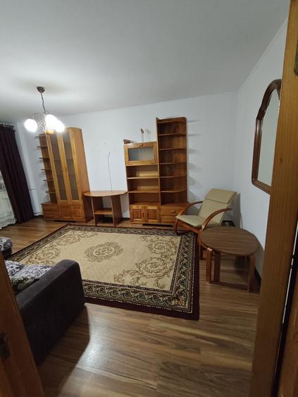 Apartament 3 camere decomandat Etaj 3/4 Paltinis - 4