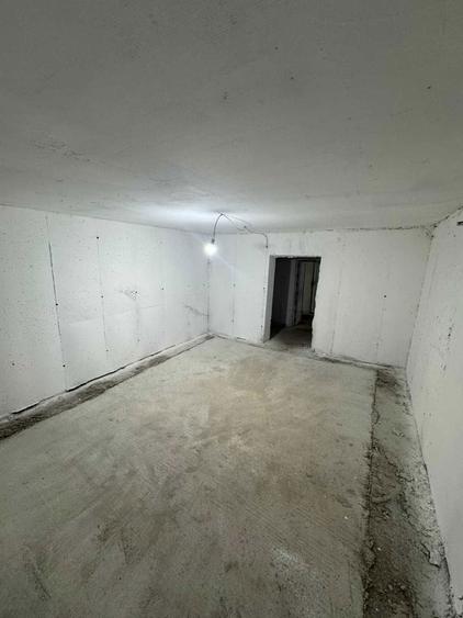 Boxa depozitare 20 mp | Titan Str. Mizil | Beton, supraveghere 24/7 | Disponibila imediat - 6