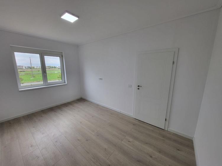 Proiect NOU. Etaj 1. Suprafata generoasa. 2 Bai. Terasa 17mp. - 5