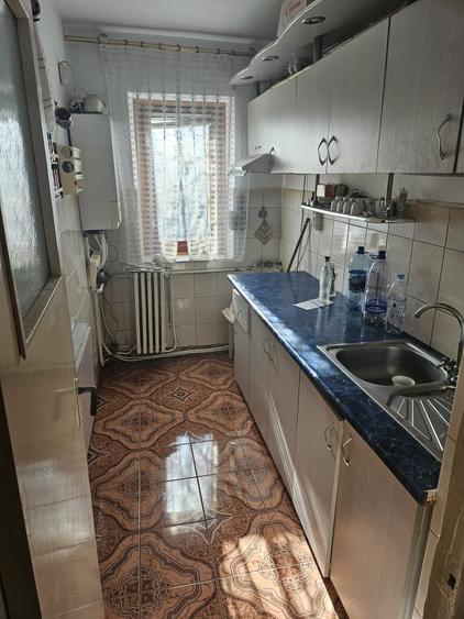 Apartament 3 camere zona Primaverii / Scoala 12 , etaj 4 cu sarpanta autorizata - 3