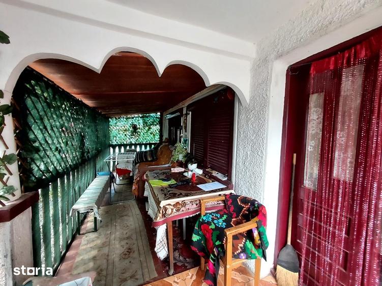 Casă cu 2 camere cu Teren 7000 Mp în Certeju de Sus