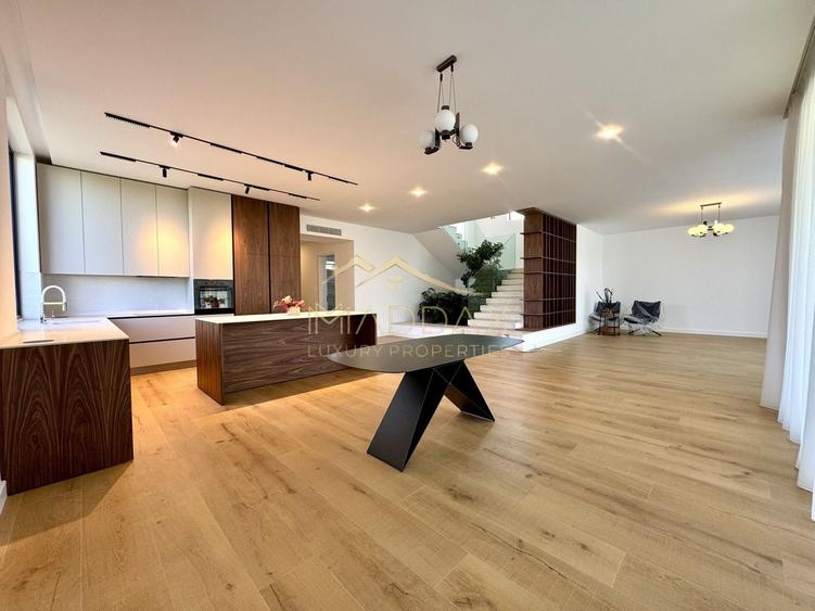 Vila Exclusivista in Mijlocul Naturii *959mp teren*/ 420mpc / Balotesti - 1