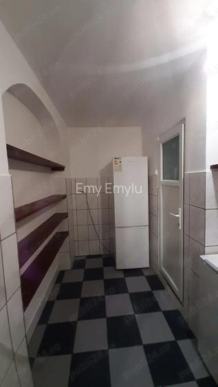 Garsoniera de vanzare Garsoniera de vanzare