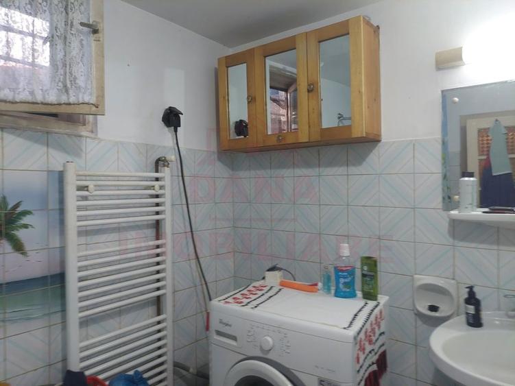 CASĂ 5 CAMERE\ OȚELU-ROȘU\ZONA CIREȘA \ COMISION 0% - 14