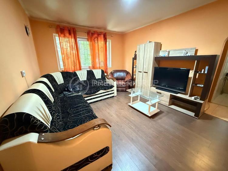Apartament 2 camere, Alexandru cel Bun, 42mp, CT