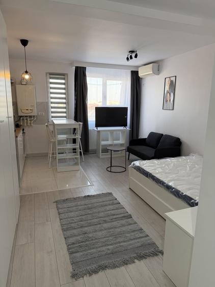 Garsonieră spațioasă de închiriat Eroii Revoluției - 2