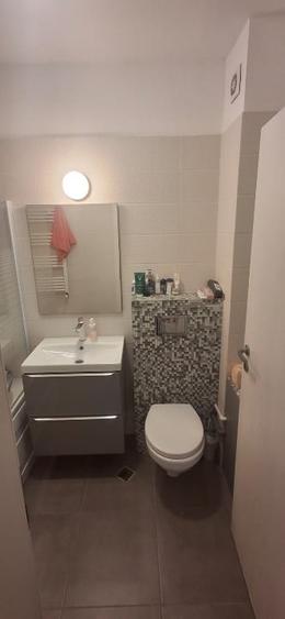 Vând apartament cu 3 camere,loc de parcare si boxă. - 9