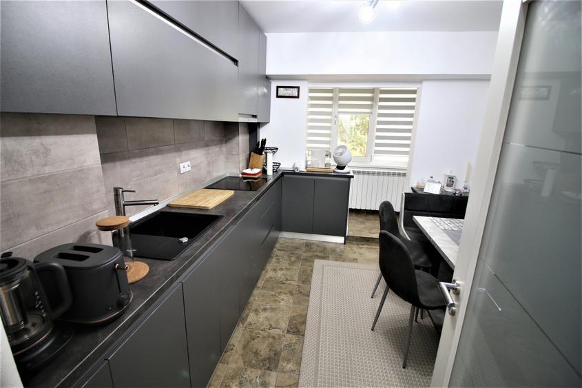 3dec. ICFrimu, str.Nae Leonard, S-uri, et.1, 90mp - 3