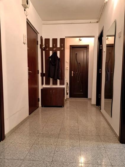 Apartament decomandat cu 3 camere  cu parcare cartier Intre Lacuri - 6