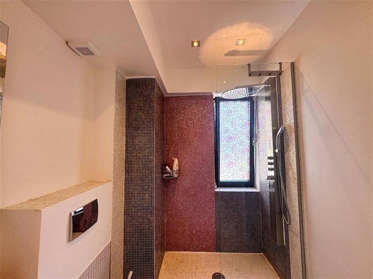 Apartament 5 camere de inchiriat Strada Polona - 27