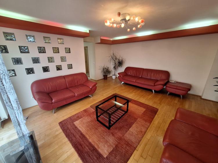 Ap cu 3 camere Et 3 in Bloc nou Zona Lipovei - 1