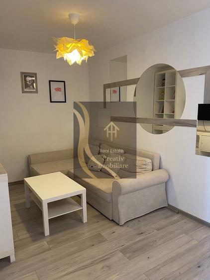 Garsonieră decomandată în Vitan