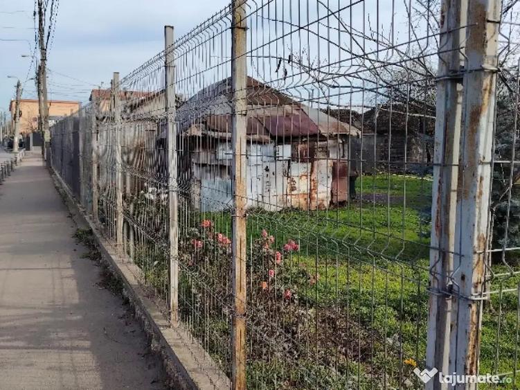 Teren de vanzare 493 mp - 2