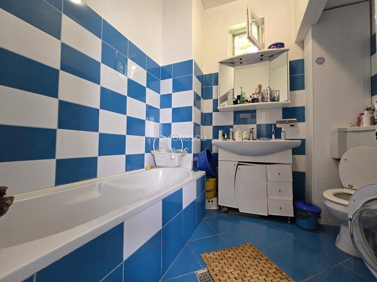 Rond Cosbuc, 71 mp, centrala proprie de apartament Rond Cosbuc, 71 mp, centrala proprie de apartament