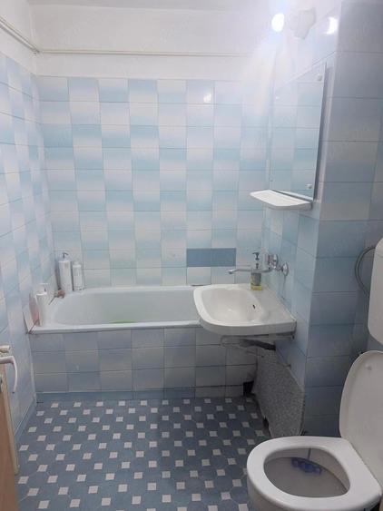 AP 3 CAM , GAV III, BLOC 1993, ET 4 4 cu garaj - 2