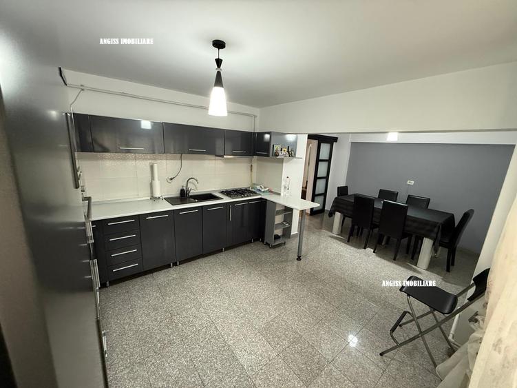 Apartament 4 camere ETAJUL 1 ---str VICTORIEI - 1