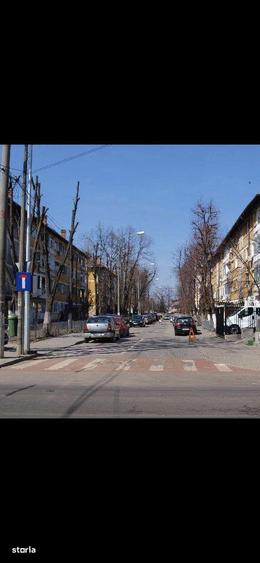 Apartament De Vanzare cu Doua Camere In Zona Pajura sec.1 - 4