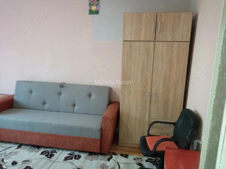 Dau in chirie garsoniera 900 lei aprox.180 E utilata, Rogerius