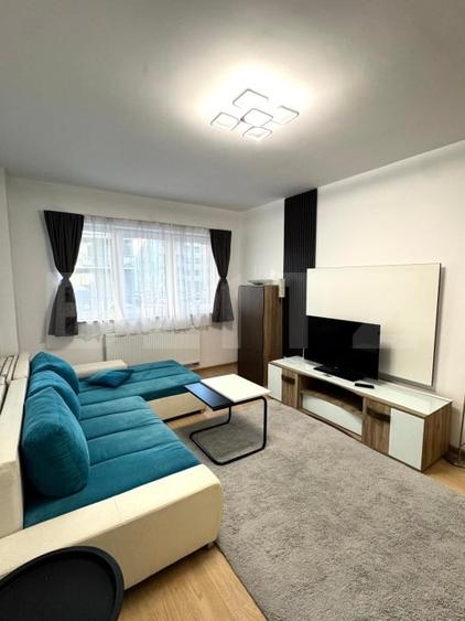 Apartament cu 1 camere, de vanzare, Tractorul - 1