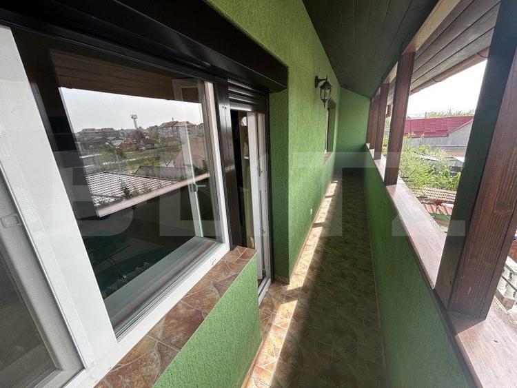 Casă individuală cu 4 camere cu Teren 250 Mp în Iorga