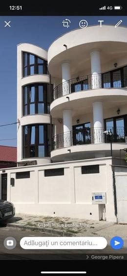 Casă individuală cu 9 camere cu Teren 220 Mp în Tomis II