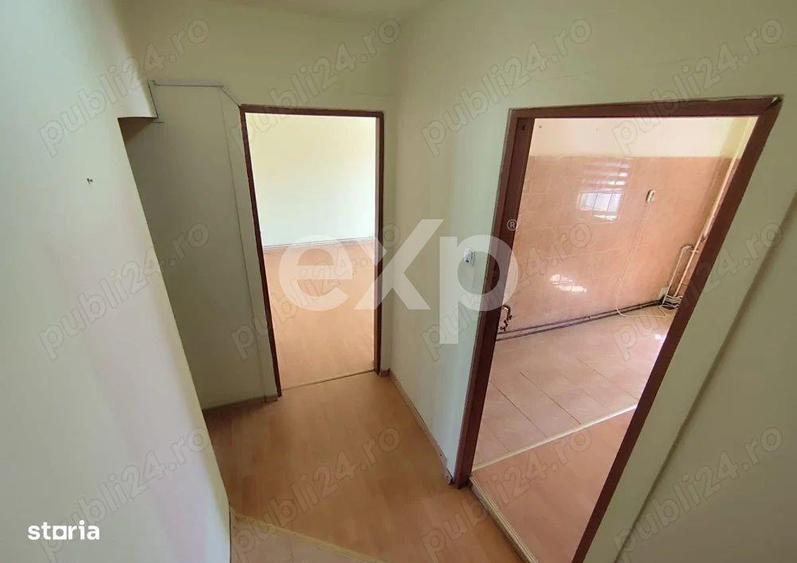 Apartament cu 3 camere decomandat în Banat