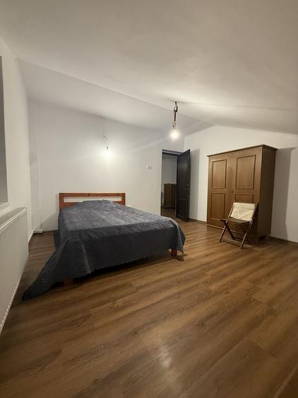 Apartament cu 4 camere decomandat în Valea Lupului