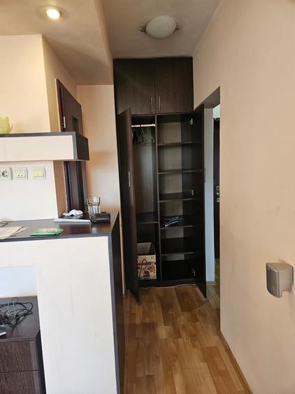 Garsonieră decomandată în Banu Manta