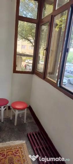 Apartament cu 2 camere semidecomandat în Micro 19