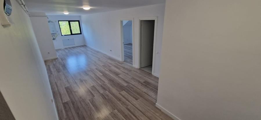 Apartament cu 2 camere decomandat în Exterior Est