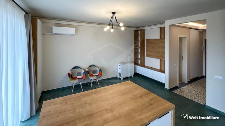 Apartament cu 3 camere semidecomandat, mobilat în Între Lacuri