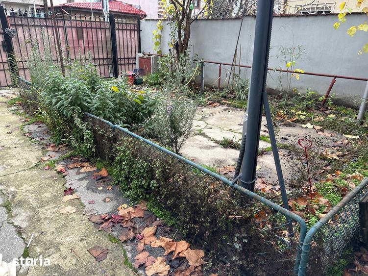 Casă cu 3 camere cu Teren 250 Mp în 1 Mai