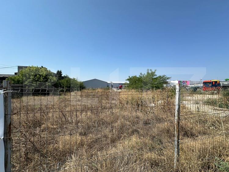 Teren Construcții intravilan de 2500 mp, în Calea Severinului