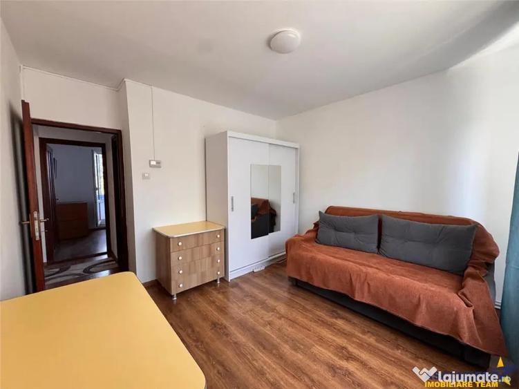 Luminos, decomandat, 3 camere, 2 bai, etaj2, Calea Sighi#537 - 5