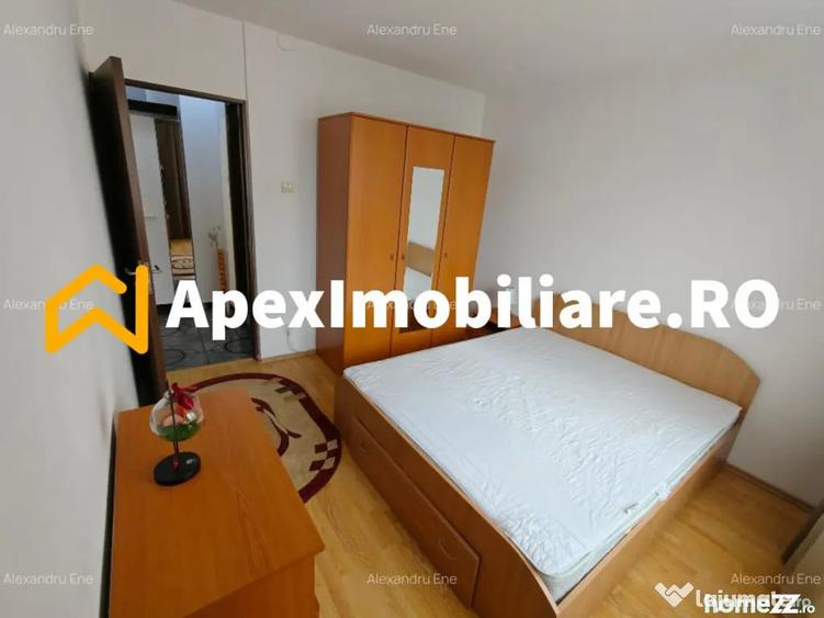Apartament cu 2 camere decomandat în Teiul Doamnei