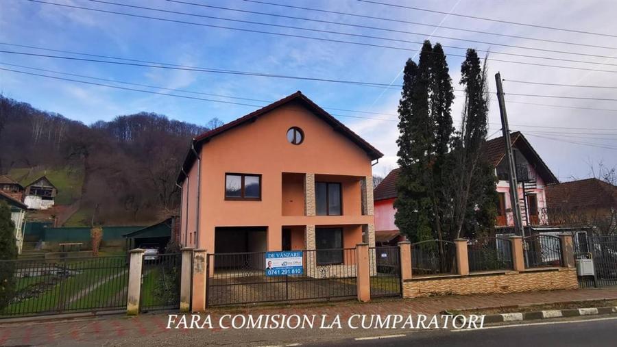 Casă individuală cu 6 camere cu Canalizare în Băile Olănești