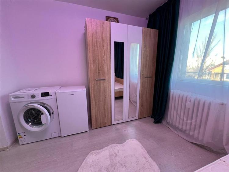 Vanzare camera de camin cu baie proprie - Mihail Sturza - 2