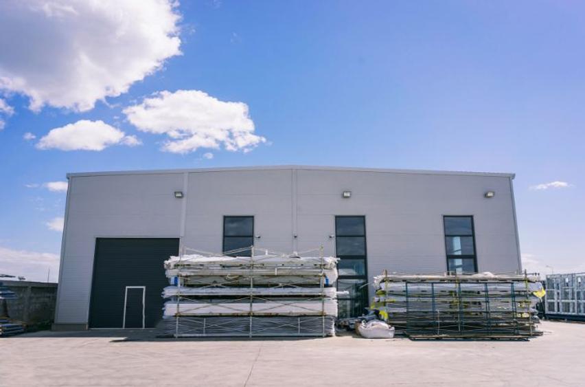 Vand HALA METALICA cu productie si BIROURI - 3